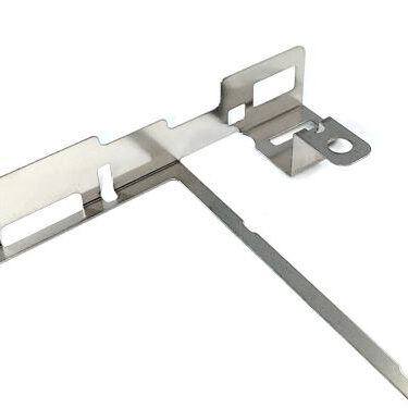 プレス金型プレス部品　清水プレス工業所